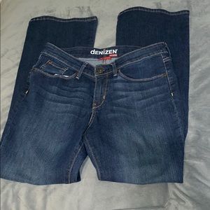 Women’s jeans